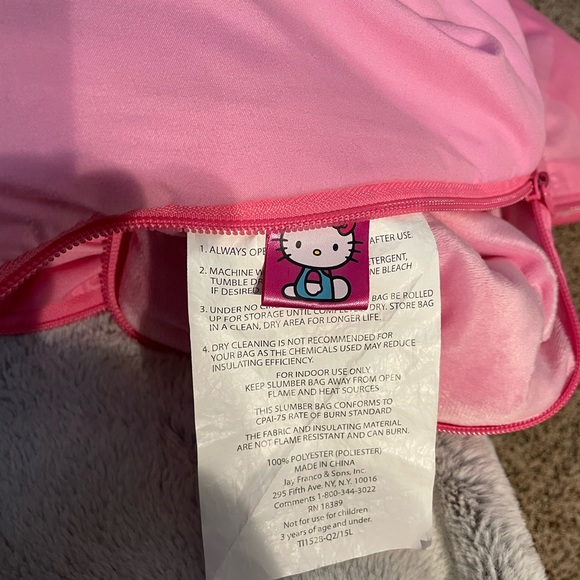 HELLO KITTY Authentic Sanrio Sleeping Bag….read on - Picture 3 of 6